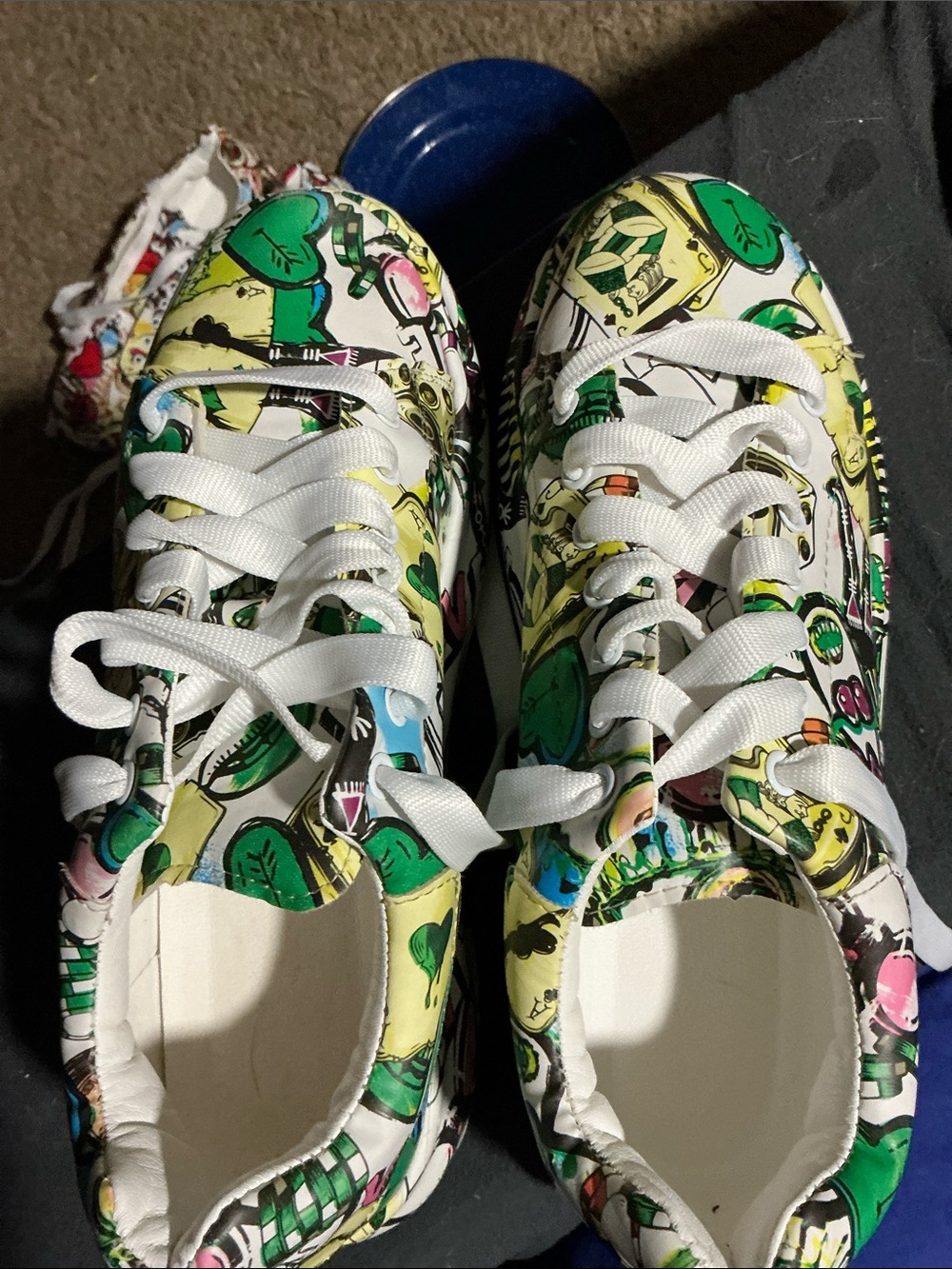 Colorful Graffiti Graphic Print Sneakers Shoes EU Size 43